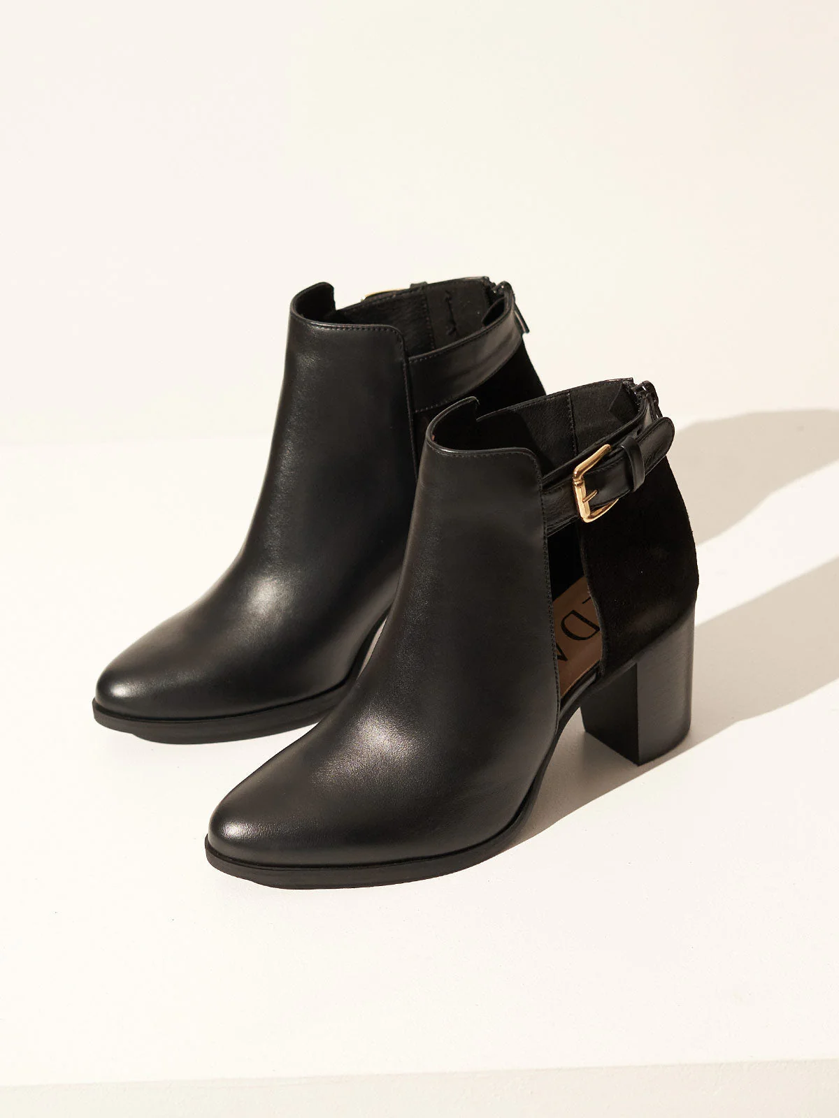 Alysson Black - Image 5