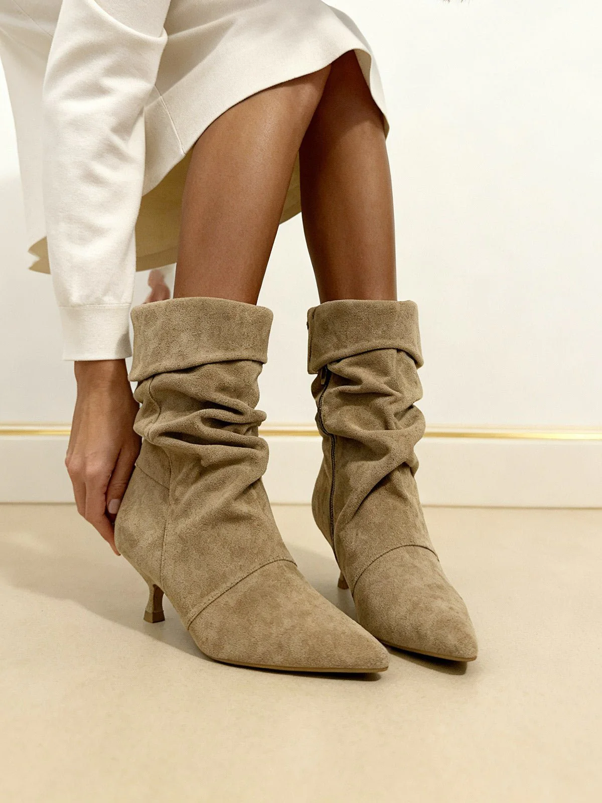 Carrie Beige