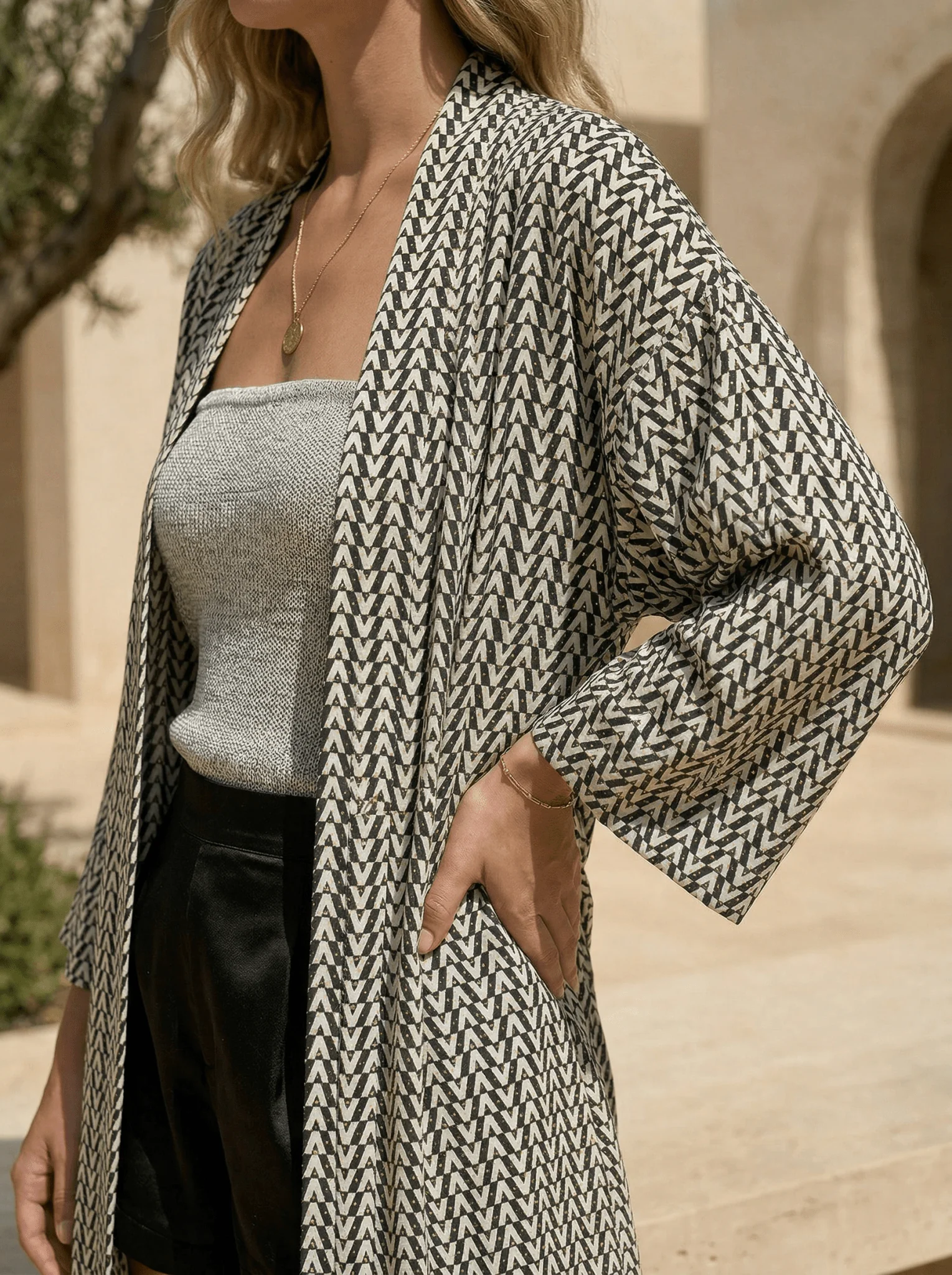 Alia Mosaic Black - Image 2