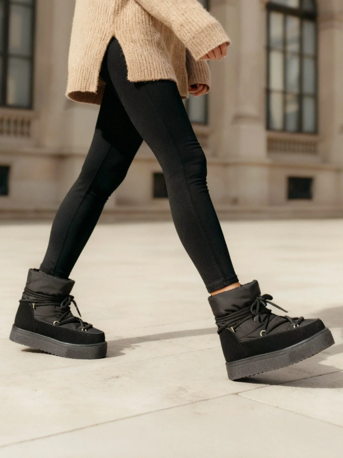 Elsa Black - Image 5