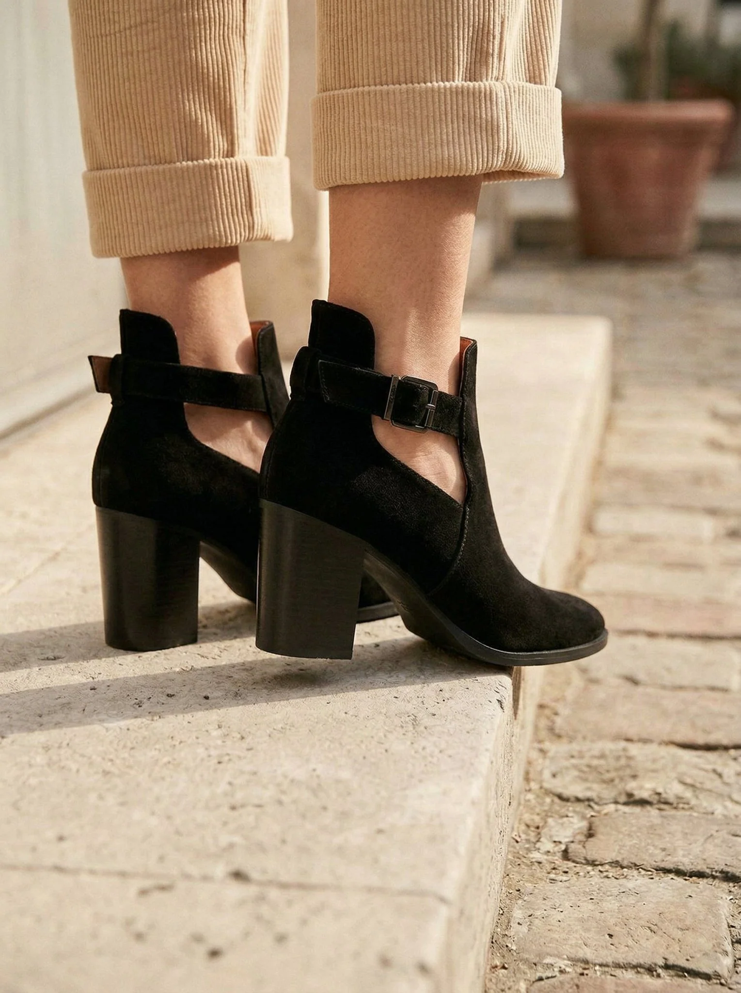 Ginger Black Suede - Image 3