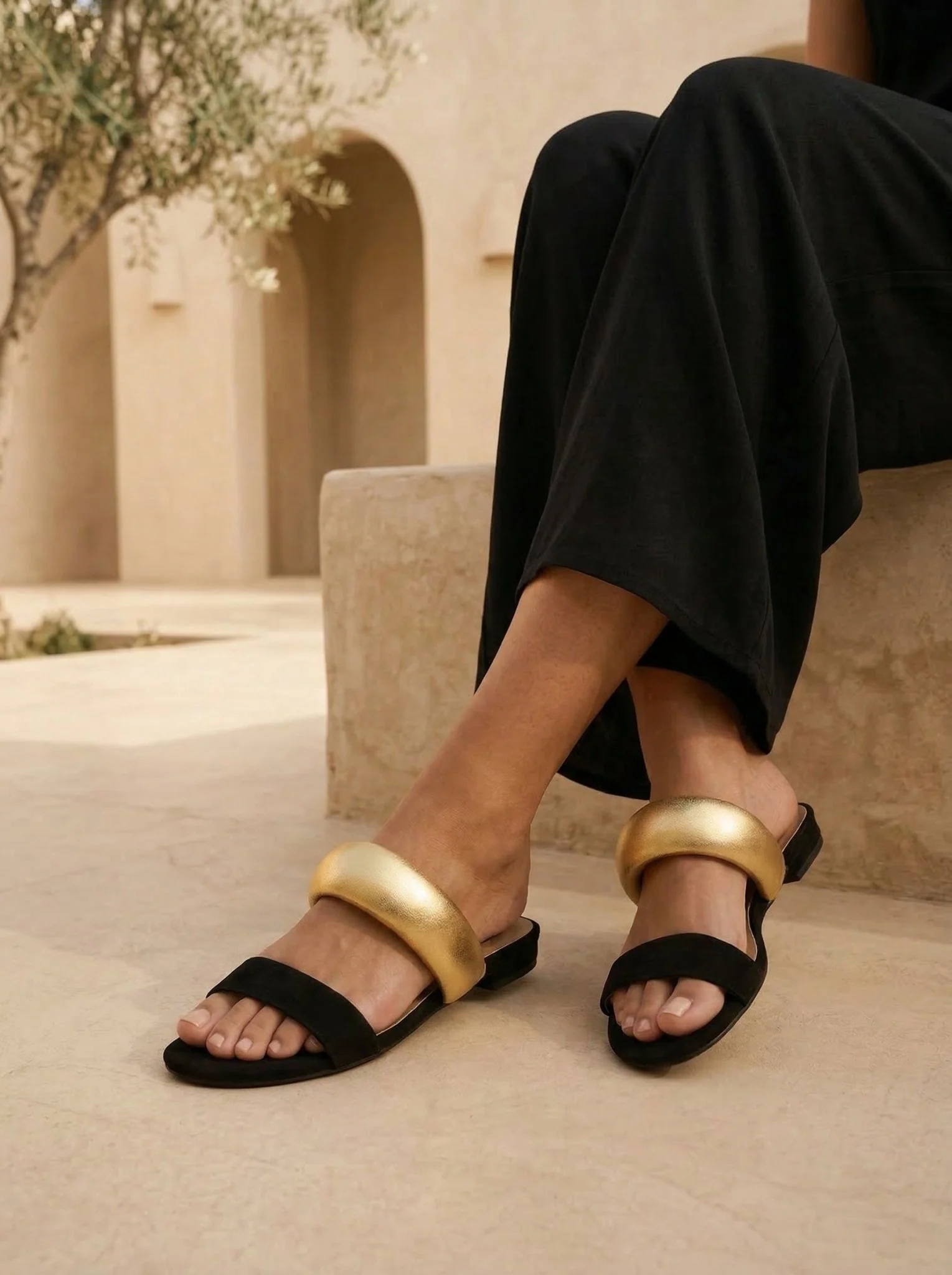 Pandora Black - Image 5