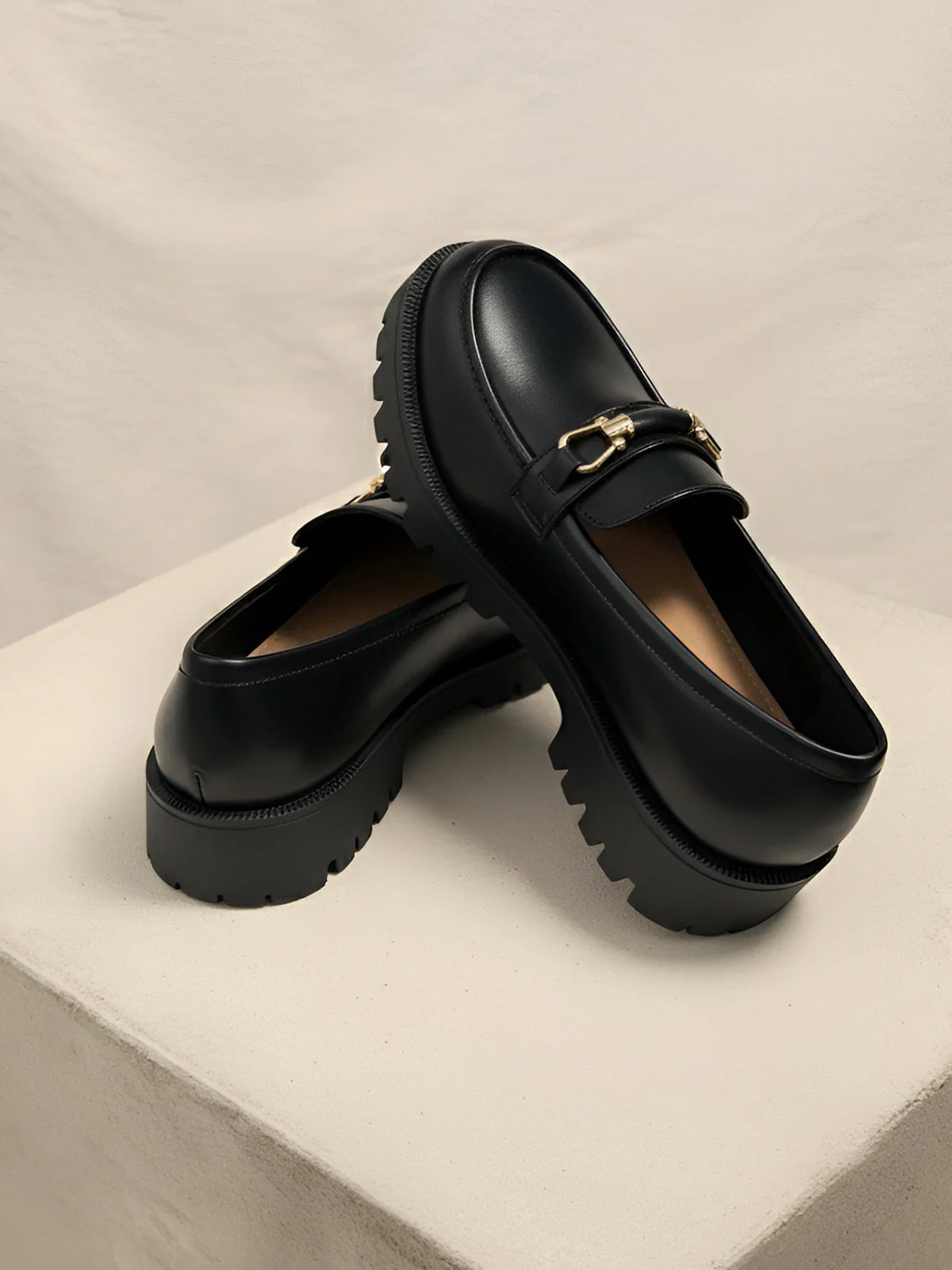 Vala Black - Image 5