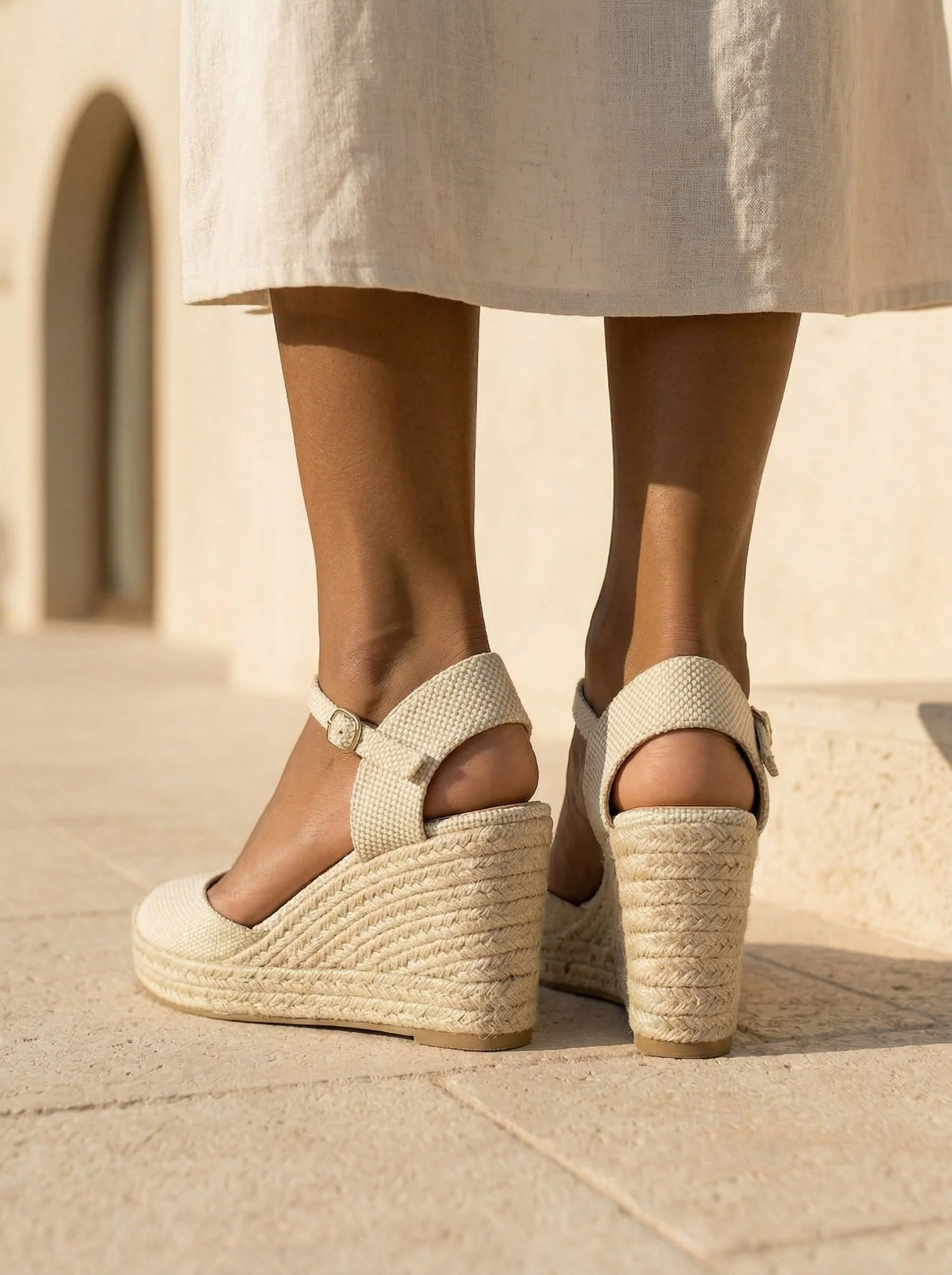Villy Beige - Image 2